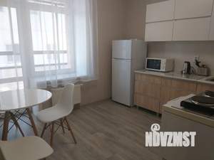 1-к квартира, посуточно, 33м2, 2/10 этаж