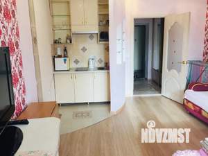 Студия квартира, посуточно, 27м2, 4/14 этаж