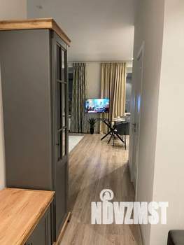 Студия квартира, посуточно, 41м2, 6/11 этаж