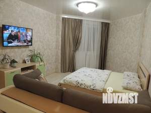 1-к квартира, посуточно, 31м2, 5/8 этаж