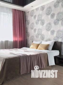 2-к квартира, посуточно, 45м2, 1/1 этаж