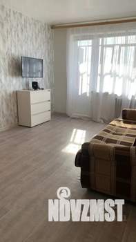 2-к квартира, посуточно, 40м2, 4/5 этаж
