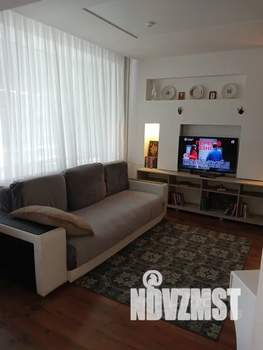 Студия квартира, посуточно, 38м2, 5/9 этаж