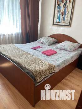 2-к квартира, посуточно, 65м2, 1/4 этаж