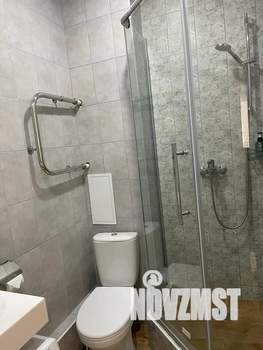 Студия квартира, посуточно, 25м2, 1/4 этаж