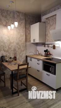 Студия квартира, посуточно, 31м2, 5/8 этаж