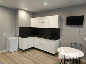 Студия квартира, посуточно, 28м2, 3/9 этаж