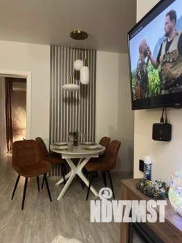 1-к квартира, посуточно, 53м2, 1/1 этаж