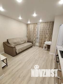 Студия квартира, посуточно, 23м2, 1/8 этаж
