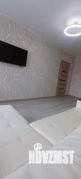 2-к квартира, посуточно, 54м2, 1/1 этаж