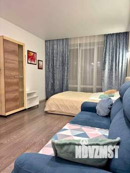 Студия квартира, посуточно, 35м2, 6/8 этаж