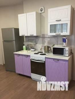 Студия квартира, посуточно, 31м2, 11/16 этаж