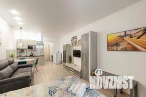 1-к квартира, посуточно, 35м2, 6/8 этаж