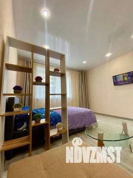 1-к квартира, посуточно, 43м2, 1/1 этаж