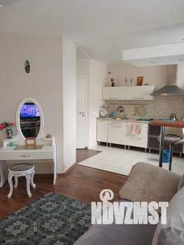 Студия квартира, посуточно, 38м2, 5/9 этаж