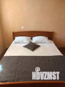 2-к квартира, посуточно, 60м2, 1/1 этаж