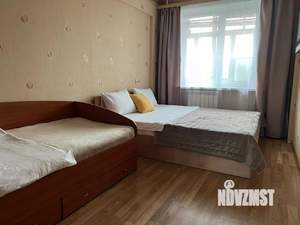 2-к квартира, посуточно, 50м2, 1/1 этаж