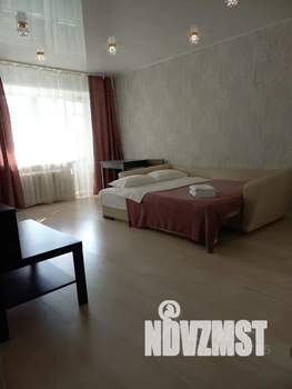 Студия квартира, посуточно, 33м2, 5/5 этаж
