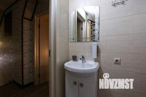 1-к квартира, посуточно, 50м2, 1/1 этаж