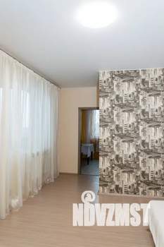 2-к квартира, посуточно, 42м2, 13/15 этаж