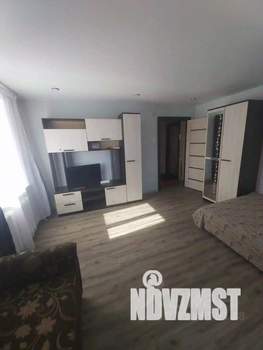 1-к квартира, посуточно, 37м2, 1/1 этаж