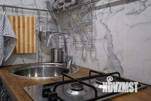 Студия квартира, посуточно, 12м2, 1/5 этаж