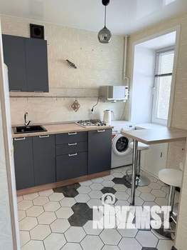 1-к квартира, посуточно, 30м2, 1/9 этаж