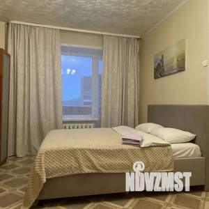 1-к квартира, посуточно, 32м2, 9/9 этаж