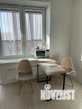 Студия квартира, посуточно, 28м2, 10/16 этаж