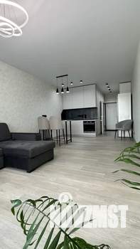 Студия квартира, посуточно, 35м2, 6/10 этаж