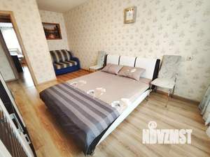 1-к квартира, посуточно, 43м2, 1/1 этаж