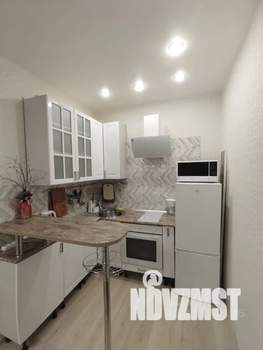 1-к квартира, посуточно, 35м2, 4/9 этаж