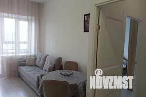 1-к квартира, посуточно, 48м2, 10/10 этаж