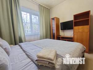 1-к квартира, посуточно, 35м2, 1/9 этаж