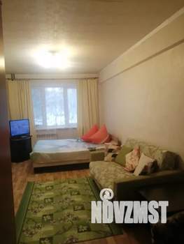 1-к квартира, посуточно, 32м2, 1/9 этаж