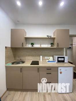 Студия квартира, посуточно, 25м2, 4/10 этаж