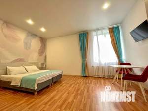 Студия квартира, посуточно, 31м2, 1/5 этаж