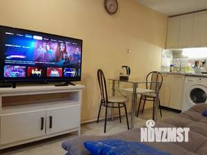 Студия квартира, посуточно, 24м2, 1/9 этаж