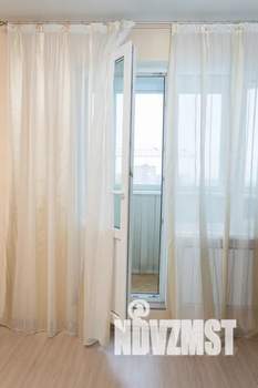 2-к квартира, посуточно, 42м2, 13/15 этаж