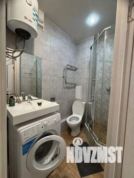 Студия квартира, посуточно, 25м2, 1/4 этаж