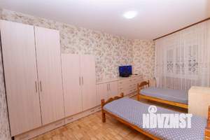1-к квартира, посуточно, 64м2, 1/1 этаж