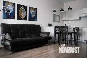 1-к квартира, посуточно, 40м2, 8/11 этаж