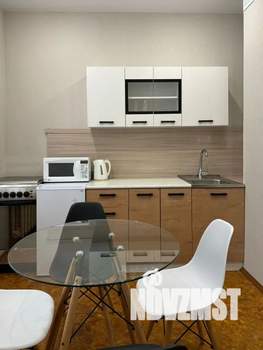 1-к квартира, посуточно, 35м2, 2/9 этаж