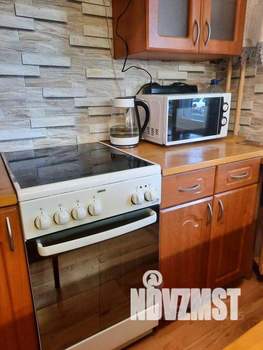 1-к квартира, посуточно, 50м2, 1/1 этаж