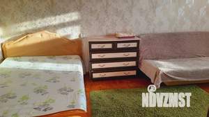 1-к квартира, посуточно, 31м2, 7/10 этаж