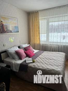 1-к квартира, посуточно, 33м2, 1/9 этаж