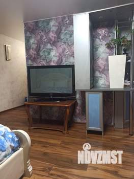 Студия квартира, посуточно, 32м2, 1/5 этаж