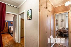 3-к квартира, посуточно, 65м2, 1/1 этаж