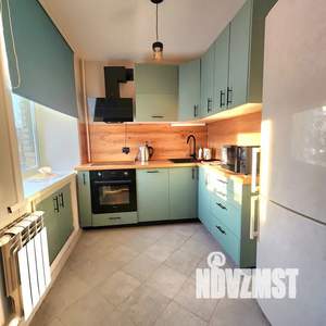 3-к квартира, посуточно, 60м2, 3/5 этаж