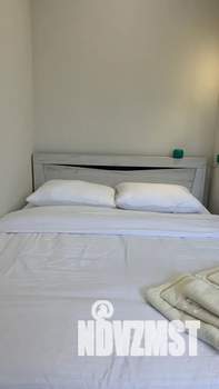 Студия квартира, посуточно, 15м2, 1/9 этаж